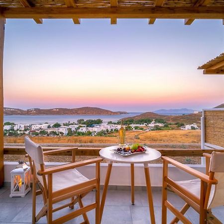 Ammos Serifos リバディオン エクステリア 写真