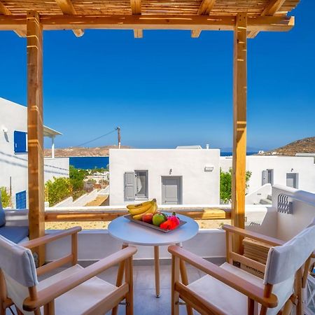 Ammos Serifos リバディオン エクステリア 写真